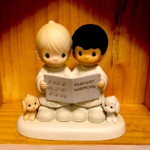 Precious Moments perfect harmony